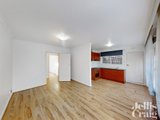 https://images.listonce.com.au/custom/160x/listings/320-gerald-street-murrumbeena-vic-3163/030/01751030_img_08.jpg?p0wDWNkCQMw