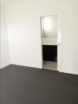 https://images.listonce.com.au/custom/160x/listings/320-gillard-street-burwood-vic-3125/700/01976700_img_03.jpg?WHRPG0N3Dsk