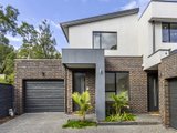 https://images.listonce.com.au/custom/160x/listings/320-south-parade-blackburn-vic-3130/580/01943580_img_07.jpg?-Vlp1rJPSbk