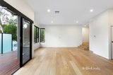 https://images.listonce.com.au/custom/160x/listings/3207-rattray-road-montmorency-vic-3094/123/01741123_img_03.jpg?TVQ1jIFXfgE