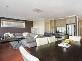 https://images.listonce.com.au/custom/160x/listings/321-becket-street-south-glenroy-vic-3046/647/00847647_img_03.jpg?qarzH5BrFrM