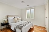 https://images.listonce.com.au/custom/160x/listings/321-malmsbury-street-kew-vic-3101/160/01972160_img_08.jpg?CPkKgAumAzc