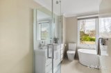 https://images.listonce.com.au/custom/160x/listings/321-malmsbury-street-kew-vic-3101/160/01972160_img_09.jpg?gcCGuYiso9E