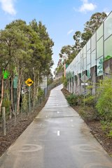 https://images.listonce.com.au/custom/160x/listings/322-munro-street-ringwood-vic-3134/009/01765009_img_11.jpg?MCr99xYvoMk