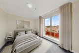 https://images.listonce.com.au/custom/160x/listings/32219-227-auburn-road-hawthorn-vic-3122/020/01821020_img_04.jpg?rW77-haMMV4