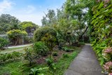 https://images.listonce.com.au/custom/160x/listings/323-albert-street-east-melbourne-vic-3002/862/01636862_img_06.jpg?xirQqJs8hOU