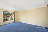 https://images.listonce.com.au/custom/160x/listings/323-boyd-street-greensborough-vic-3088/318/01876318_img_03.jpg?9ZA-6iuWd44