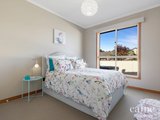 https://images.listonce.com.au/custom/160x/listings/323-heinz-lane-invermay-park-vic-3350/680/01576680_img_11.jpg?nc6WohunIU0