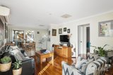 https://images.listonce.com.au/custom/160x/listings/323-hender-street-doncaster-vic-3108/206/01972206_img_03.jpg?Bv6Objdxziw