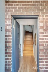 https://images.listonce.com.au/custom/160x/listings/323-irvine-crescent-brunswick-west-vic-3055/788/01816788_img_17.jpg?Aan0AvjYzM0