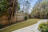 https://images.listonce.com.au/custom/160x/listings/323-laird-street-croydon-vic-3136/306/01976306_img_08.jpg?BTSKitY_L0k