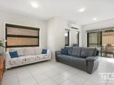 https://images.listonce.com.au/custom/160x/listings/323-outlook-way-sunbury-vic-3429/551/01772551_img_02.jpg?6czSmDHnZYo