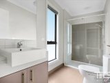 https://images.listonce.com.au/custom/160x/listings/323-outlook-way-sunbury-vic-3429/551/01772551_img_08.jpg?9_I0uvAJ890