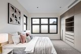 https://images.listonce.com.au/custom/160x/listings/323-rangeview-grove-balwyn-north-vic-3104/189/01556189_img_09.jpg?flh9LlE_VMo