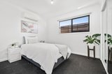 https://images.listonce.com.au/custom/160x/listings/323-rouke-street-lilydale-vic-3140/276/01520276_img_08.jpg?kaIoT76mgxk