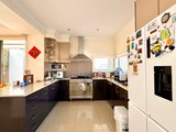https://images.listonce.com.au/custom/160x/listings/324-adrienne-crescent-mount-waverley-vic-3149/291/01742291_img_05.jpg?QQSDF-wEbo8