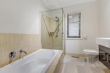 https://images.listonce.com.au/custom/160x/listings/324-adrienne-crescent-mount-waverley-vic-3149/988/01576988_img_09.jpg?K1XxmrG26zQ