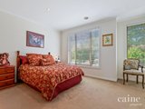 https://images.listonce.com.au/custom/160x/listings/324-chisholm-street-black-hill-vic-3350/626/01576626_img_10.jpg?_gO7BQ-Gdoo