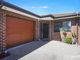 https://images.listonce.com.au/custom/160x/listings/324-clyde-street-newport-vic-3015/779/01203779_img_01.jpg?ZjP-FpLB724