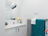 https://images.listonce.com.au/custom/160x/listings/324-croydon-road-croydon-vic-3136/260/01526260_img_05.jpg?-uKic3ZgZEg