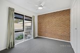 https://images.listonce.com.au/custom/160x/listings/324-mccomb-street-lilydale-vic-3140/073/01558073_img_07.jpg?n6Ew5-VAxY8