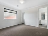 https://images.listonce.com.au/custom/160x/listings/324-roland-street-mount-waverley-vic-3149/584/00959584_img_05.jpg?xezOQ4CVJ_Q