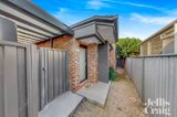 https://images.listonce.com.au/custom/160x/listings/324-sutherland-street-hadfield-vic-3046/722/01701722_img_13.jpg?hTmakxYDNJM