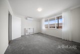 https://images.listonce.com.au/custom/160x/listings/324-warren-road-cheltenham-vic-3192/066/01949066_img_02.jpg?Lg62opEIbH8