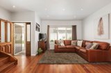 https://images.listonce.com.au/custom/160x/listings/324-westgate-street-pascoe-vale-south-vic-3044/567/00716567_img_02.jpg?axQKtBrx824