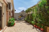 https://images.listonce.com.au/custom/160x/listings/324-westgate-street-pascoe-vale-south-vic-3044/567/00716567_img_04.jpg?Ikcr6MSX7ZA