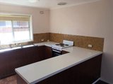 https://images.listonce.com.au/custom/160x/listings/324-wirksworth-street-herne-hill-vic-3218/940/01938940_img_04.jpg?x8YsAuVMKgI