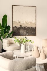 https://images.listonce.com.au/custom/160x/listings/3241-nepean-highway-seaford-vic-3198/330/01936330_img_05.jpg?JXX9wwag3gU