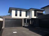 https://images.listonce.com.au/custom/160x/listings/3241-roslyn-road-highton-vic-3216/708/01972708_img_04.jpg?OL0MdJXc154