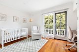https://images.listonce.com.au/custom/160x/listings/3242-woodland-street-strathmore-vic-3041/309/01748309_img_05.jpg?YBkDb_lBZXs