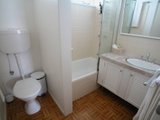 https://images.listonce.com.au/custom/160x/listings/3247-mckean-street-fitzroy-north-vic-3068/664/01684664_img_05.jpg?h22GkhOxJ8o