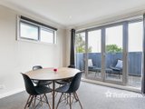 https://images.listonce.com.au/custom/160x/listings/325-7-alfrick-road-croydon-vic-3136/052/01526052_img_04.jpg?65CXIIPJTyU