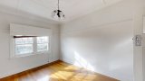 https://images.listonce.com.au/custom/160x/listings/325-mitchell-street-st-kilda-vic-3182/689/01702689_img_02.jpg?sl-7BY2EW2M
