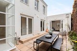 https://images.listonce.com.au/custom/160x/listings/325-princes-street-port-melbourne-vic-3207/542/01810542_img_03.jpg?GsEM-zSdZdg