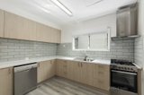 https://images.listonce.com.au/custom/160x/listings/325-swan-street-richmond-vic-3121/077/01931077_img_02.jpg?xEniNUf3qQ8