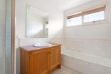 https://images.listonce.com.au/custom/160x/listings/325-wilson-avenue-montmorency-vic-3094/488/01470488_img_05.jpg?MPl0E42PEZE