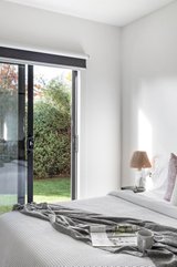 https://images.listonce.com.au/custom/160x/listings/3257-gillies-street-fairfield-vic-3078/698/01362698_img_07.jpg?UJ8bUVTe0fw