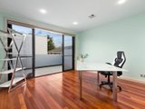 https://images.listonce.com.au/custom/160x/listings/3259-esplanade-altona-vic-3018/492/01203492_img_07.jpg?CVa9nFM4jro