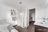 https://images.listonce.com.au/custom/160x/listings/325a-becket-street-north-glenroy-vic-3046/226/01743226_img_07.jpg?3VqLWcOiHXg