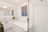 https://images.listonce.com.au/custom/160x/listings/326-evelyn-road-ringwood-north-vic-3134/302/01818302_img_08.jpg?nI7q3jS0Se0