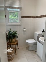 https://images.listonce.com.au/custom/160x/listings/3262-264-station-road-new-gisborne-vic-3438/149/01703149_img_07.jpg?nQJBQryFYxI