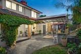 https://images.listonce.com.au/custom/160x/listings/3262-st-helena-road-st-helena-vic-3088/164/00687164_img_02.jpg?RQ2PUH0R4a4