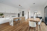 https://images.listonce.com.au/custom/160x/listings/326b-chesterville-road-bentleigh-east-vic-3165/037/01723037_img_02.jpg?URkzlqyi2cg