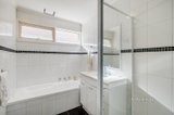 https://images.listonce.com.au/custom/160x/listings/327-chesterville-road-bentleigh-east-vic-3165/546/01395546_img_09.jpg?alTImL_GpFM