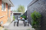 https://images.listonce.com.au/custom/160x/listings/327-clifton-road-hawthorn-east-vic-3123/673/01582673_img_08.jpg?ie20Jhx2r6U