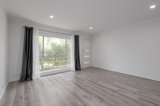 https://images.listonce.com.au/custom/160x/listings/327-grenfell-road-mount-waverley-vic-3149/370/01720370_img_01.jpg?3VPKNs3EL0w
